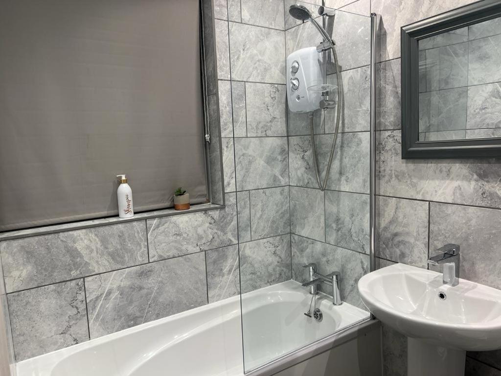 Isinmi Home - Close To Mcr City Μάντσεστερ Εξωτερικό φωτογραφία